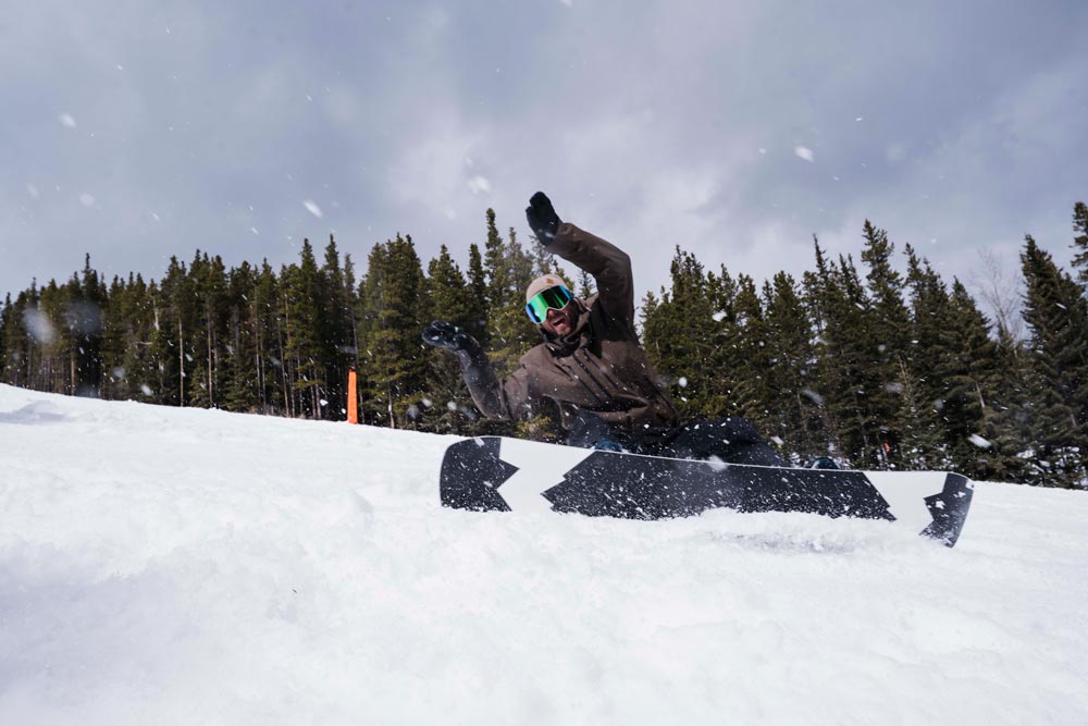 Range Snowboard x Turbo Bambi