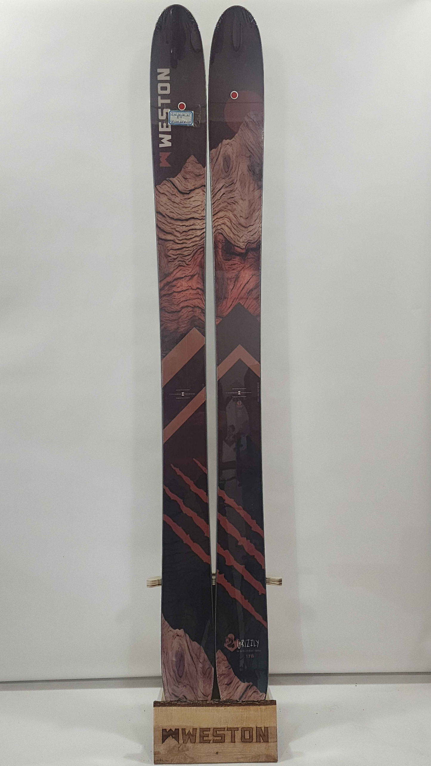 #407 - Grizzly Ski- 176 -New Condition