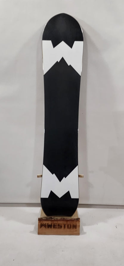 #261 25/26 Eclipse Snowboard Demo 150 Like new