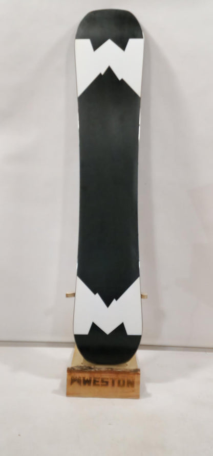 #275 Dream Machine Snowboard Demo 152 Great Condition