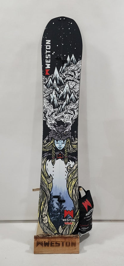 #295 25/26 Gnarnia Splitboard 151 w/skin #1 Demo Great Condition