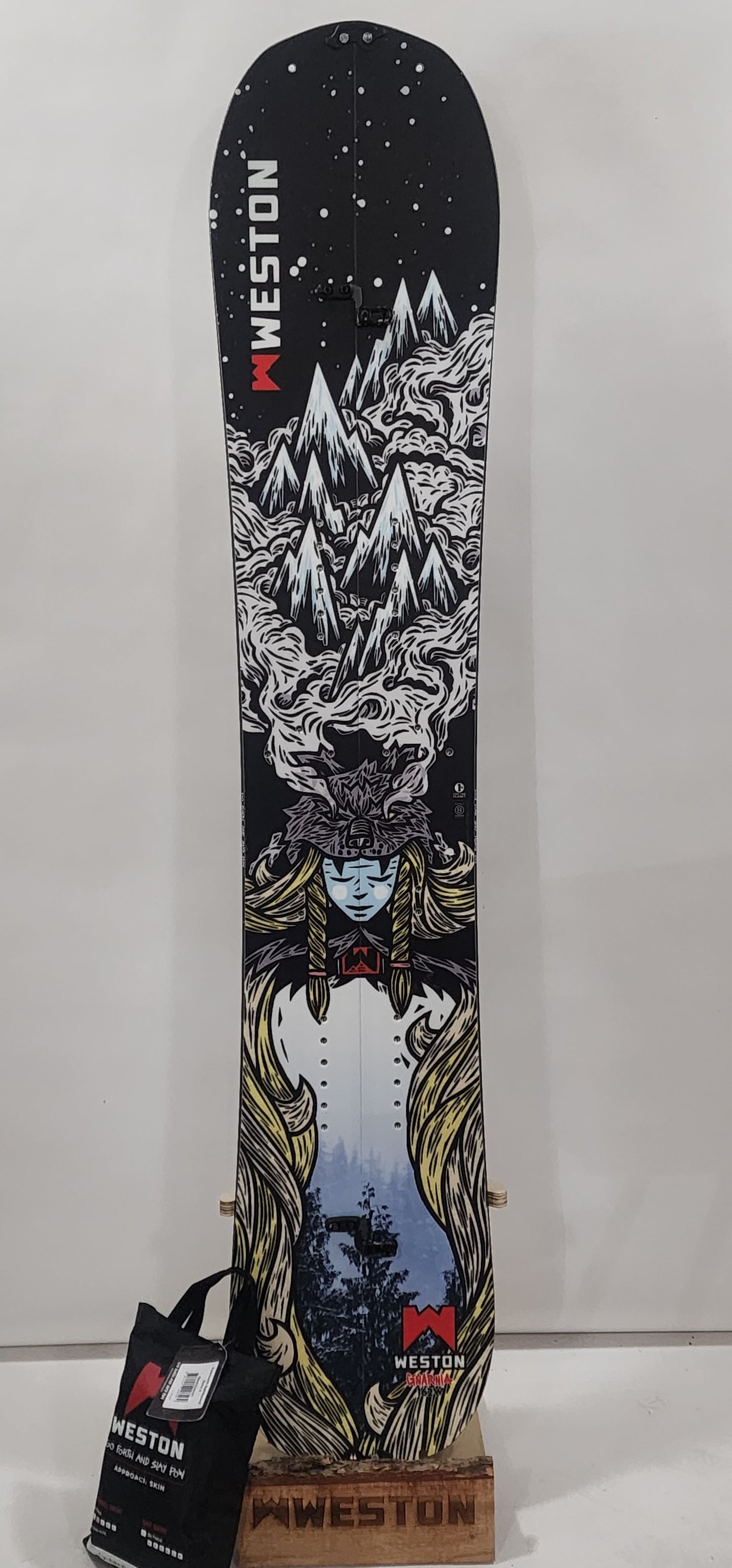 #412 25/26 Gnarnia Splitboard 162 w/skin #4 Demo Great Condition