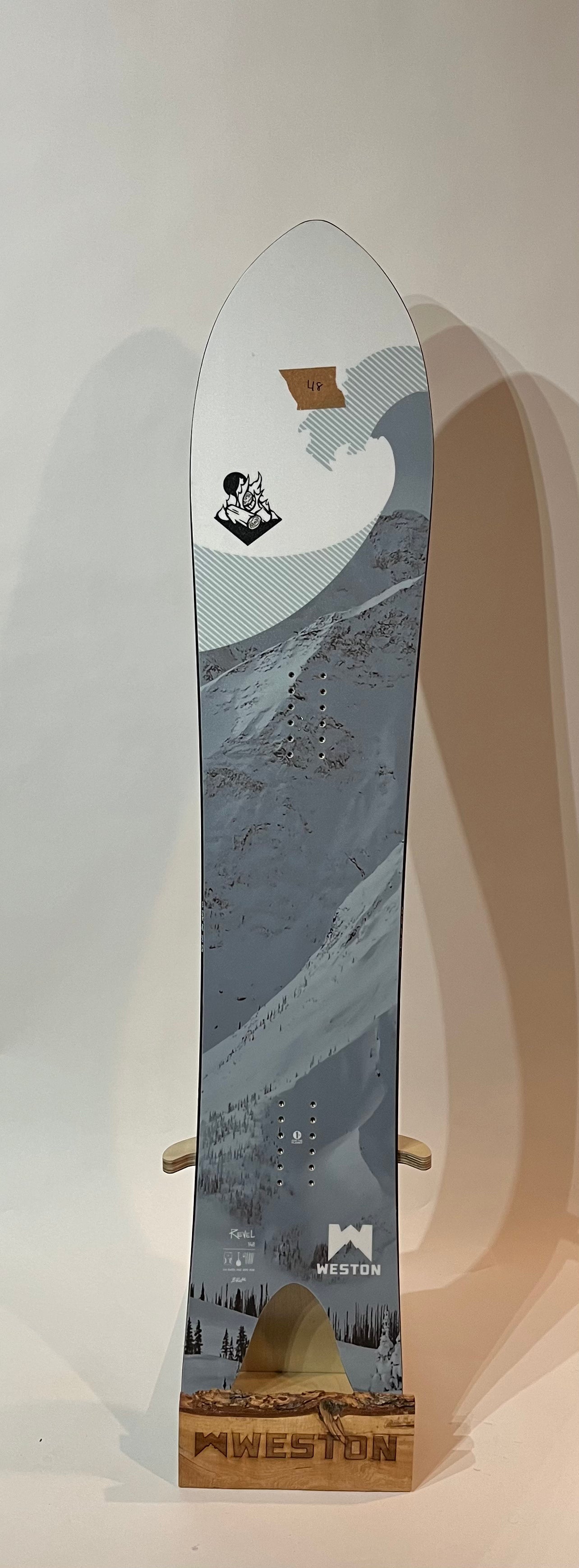 Revel Snowboard