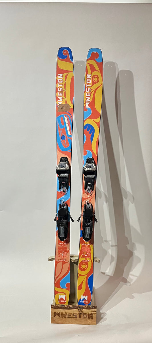 Skyline Skis