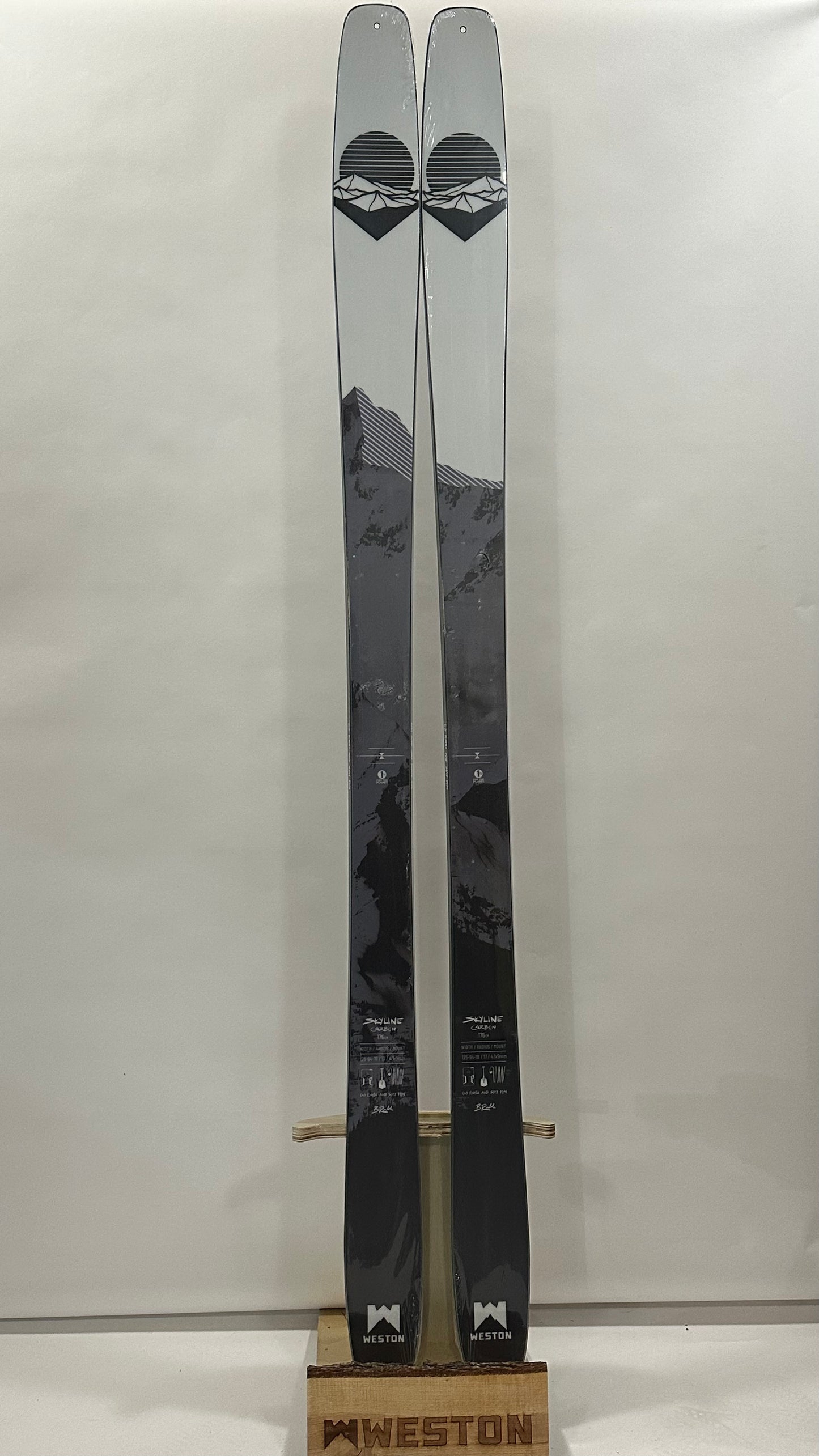 #324 - Alpenglow Carbon Skis - Unreleased Model 176 - New Condition